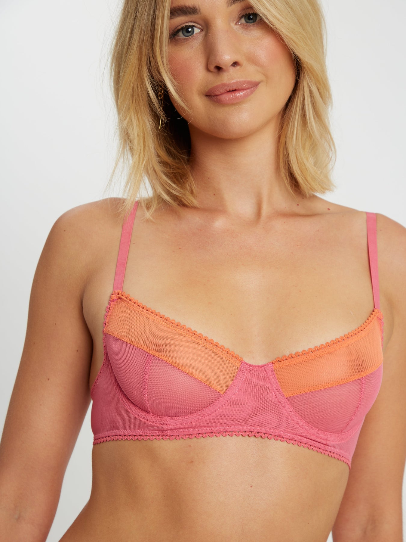 Ruby Red Ivy Bra and Brief Set - Saturday The Label – SATURDAY THE LABEL